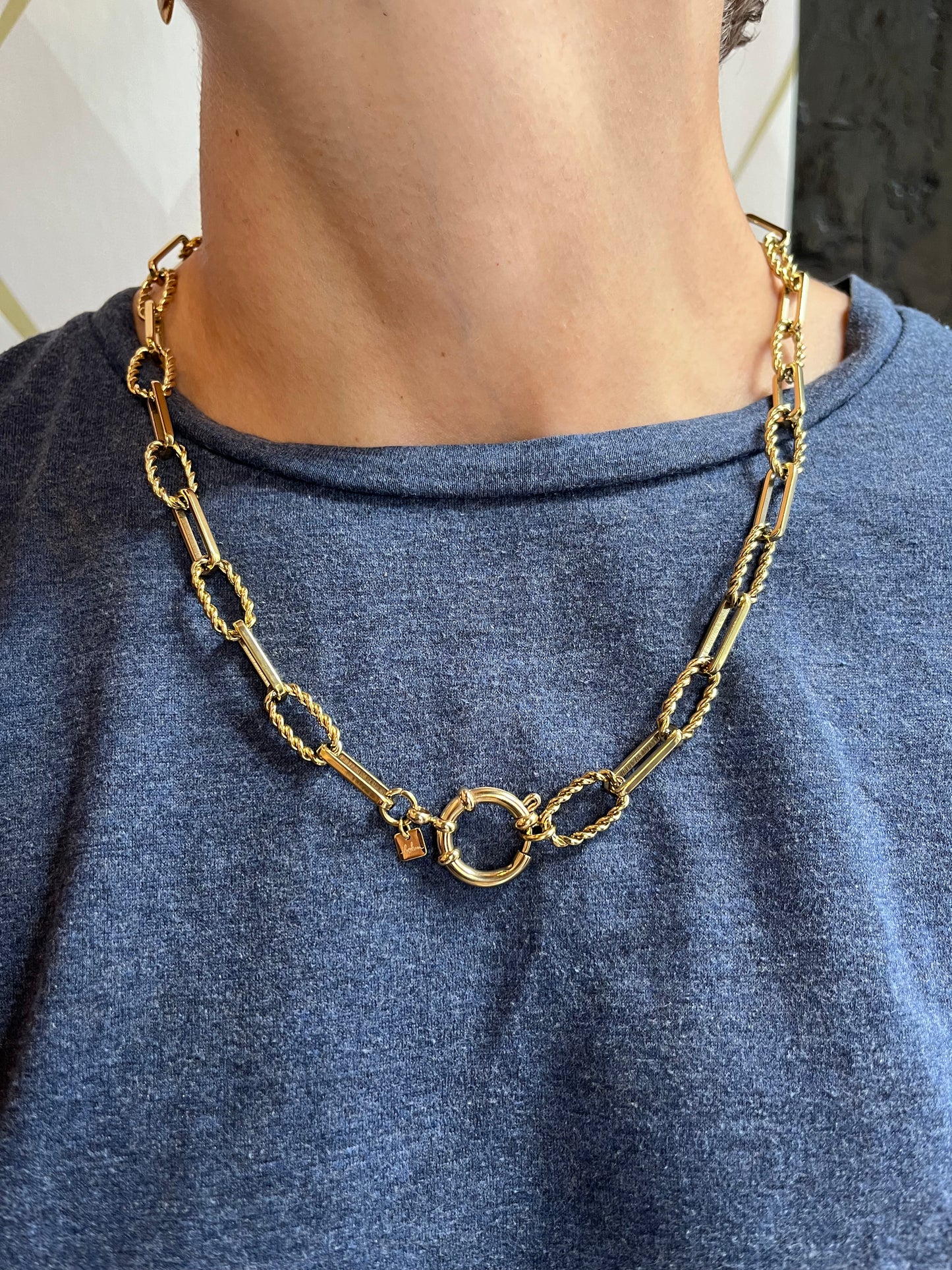 Collier Lizig