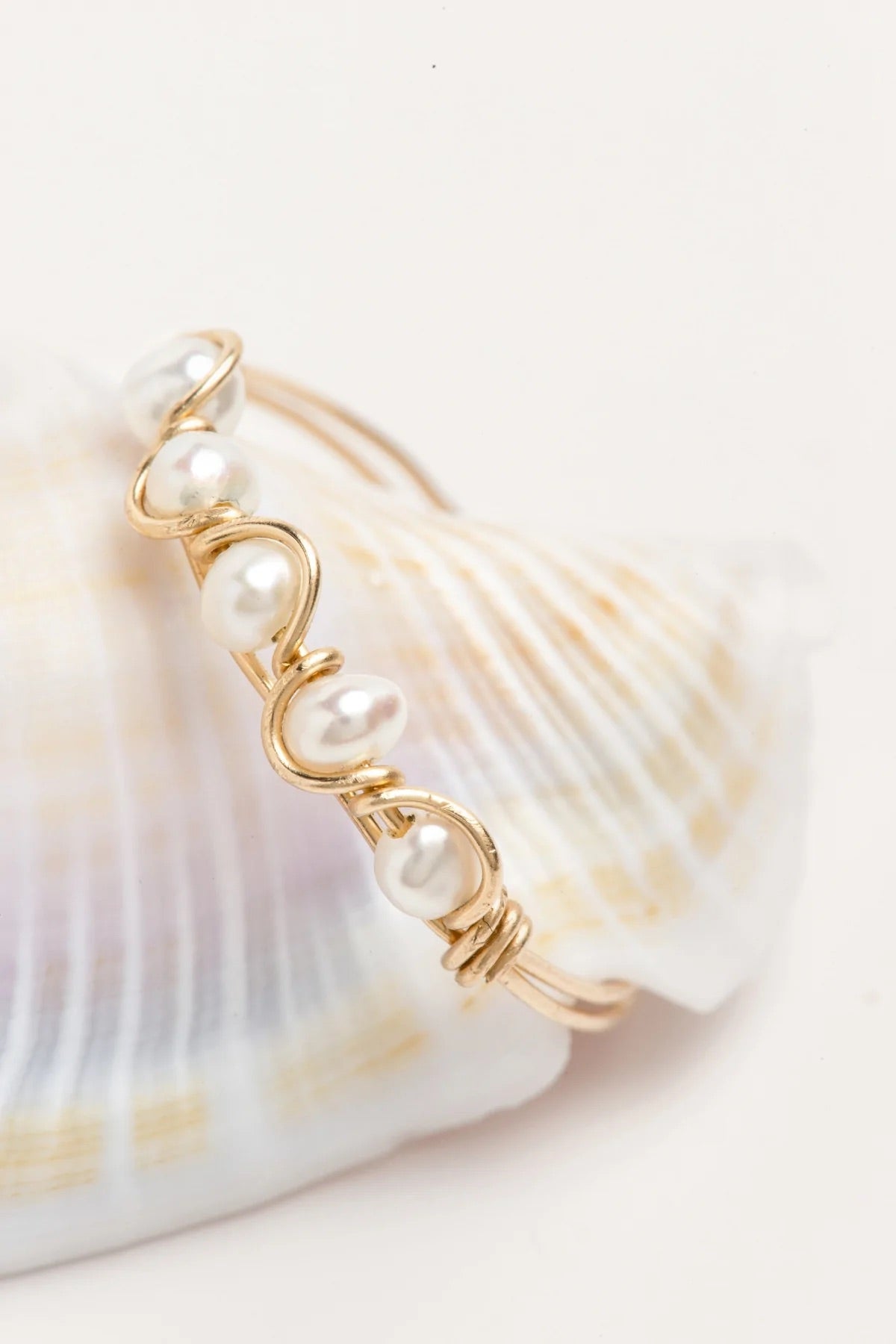 Bague vague