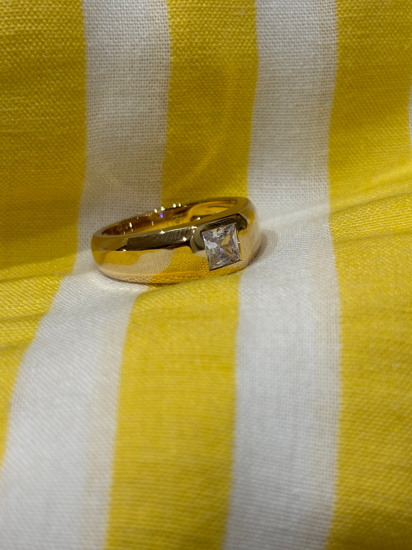 BAGUE LERO AURICULAIRE