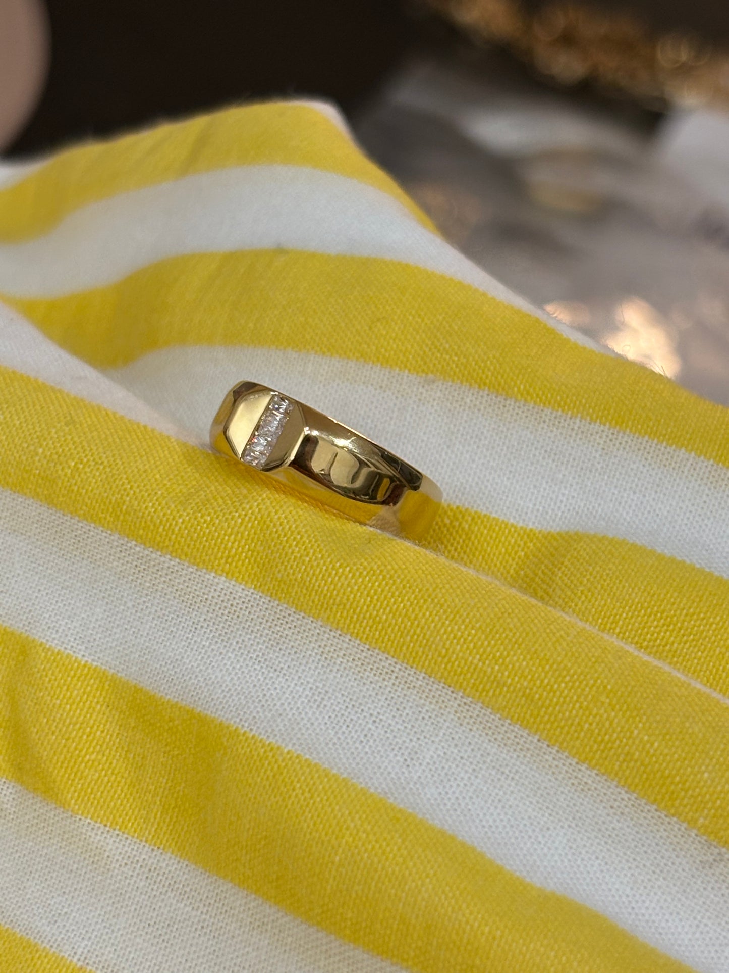 BAGUE AURICULAIRE MESA