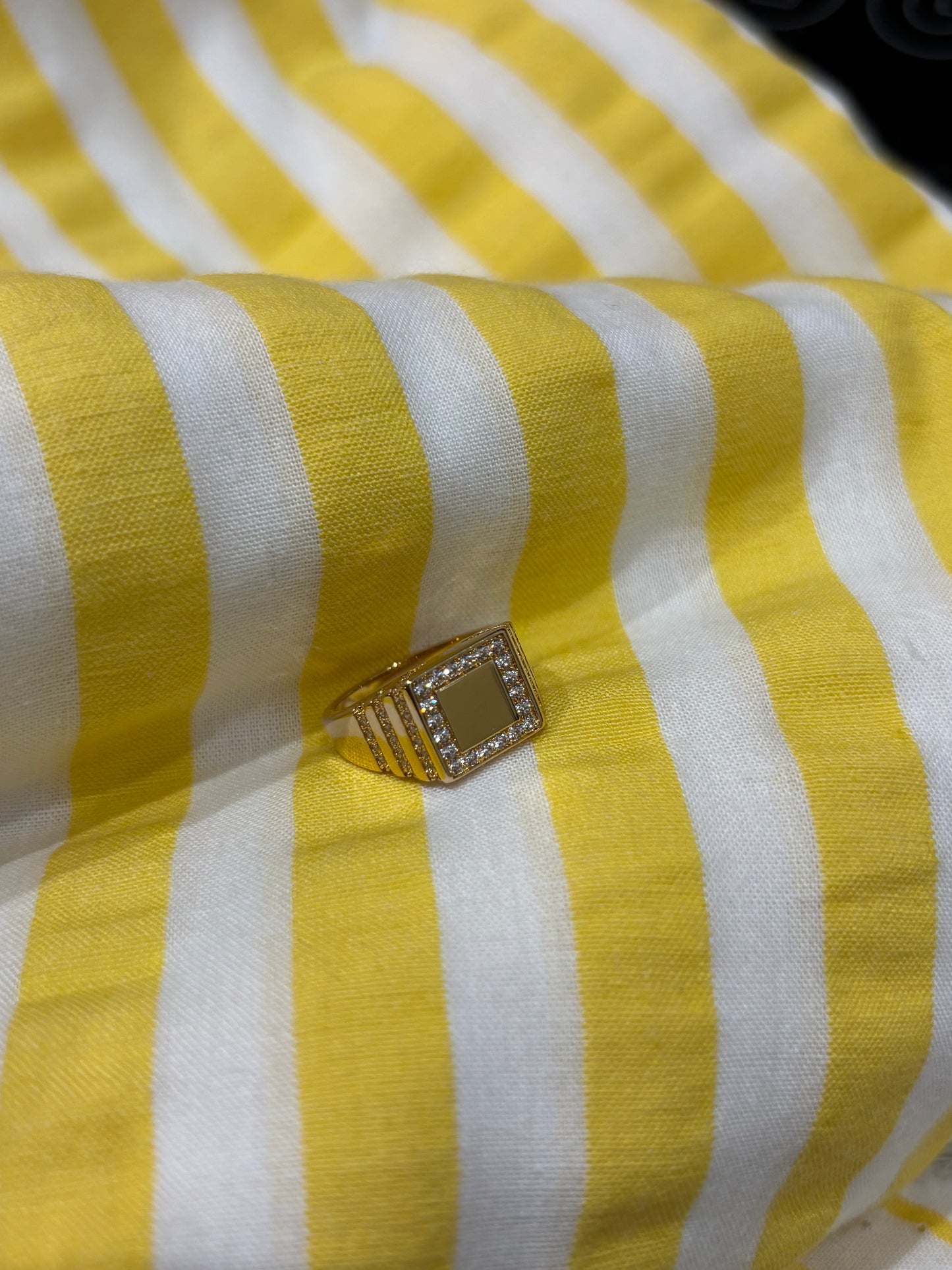 BAGUE AURICULAIRE TK